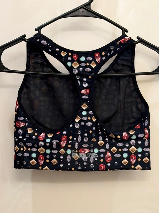 Victoria's Secret Sports Bra in Black. Size Small. - Picture 2 of 3
